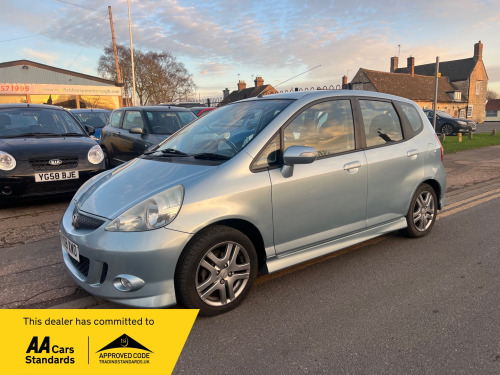 Honda Jazz  1.4 i-DSI Sport Hatchback 5dr Petrol CVT-7 (139 g/km, 82 bhp)