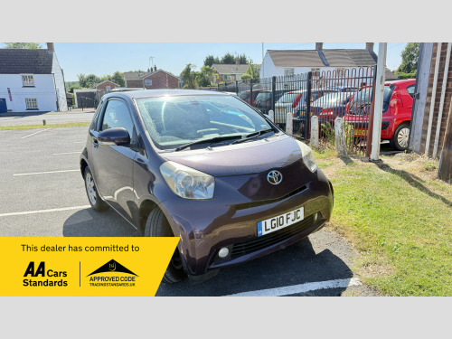 Toyota iQ  1.0 VVT-i 2 Hatchback 3dr Petrol Multidrive Euro 4 (68 bhp)