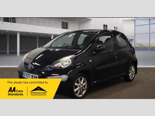 Toyota AYGO  1.0 VVT-i Black Hatchback 5dr Petrol MultiMode Euro 4 (67 bhp)