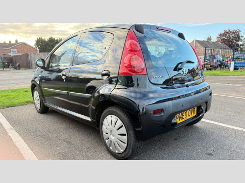 Peugeot 107  1.0 12V Urban Hatchback 5dr Petrol 2 Tronic Euro 4 (68 ps)