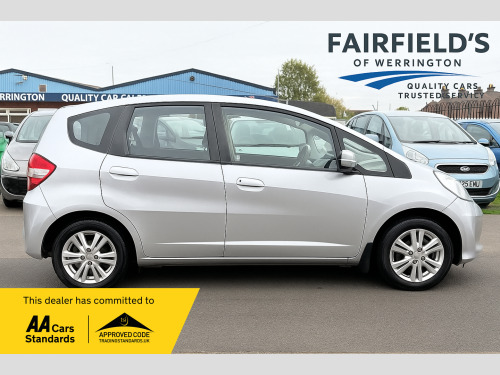 Honda Jazz  1.4 i-VTEC ES Hatchback 5dr Petrol CVT Euro 5 (99 ps)