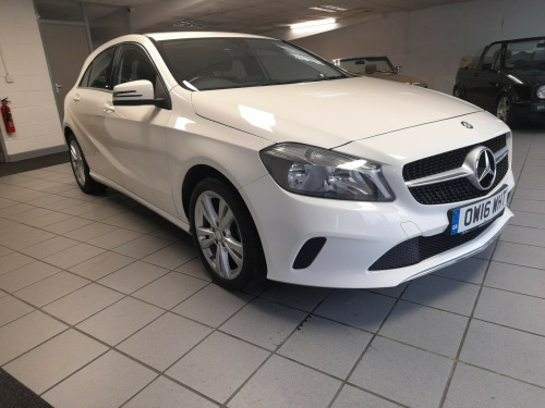 Mercedes-Benz A-Class  2.1 A200d Sport Hatchback 5dr Diesel 7G-DCT Euro 6 (s/s) (136 ps)