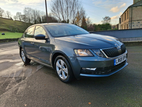 Skoda Octavia  1.6 TDI SCR SE Technology Hatchback 5dr Diesel DSG Euro 6 (s/s) (115 ps)