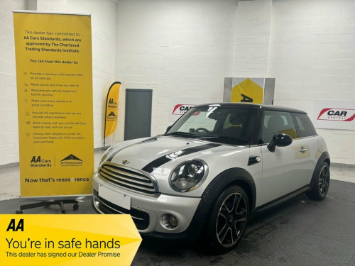 MINI Hatch  1.6 Cooper Soho Hatchback 3dr Petrol Manual Euro 5