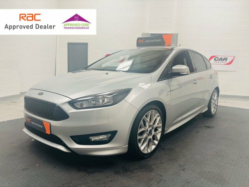 Ford Focus  1.0T EcoBoost ST-Line Hatchback 5dr Petrol Manual 