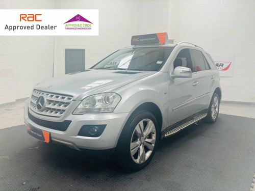 Mercedes-Benz M-Class ML300 3.0 ML300 CDI V6 BlueEfficiency Sport SUV 5dr Dies