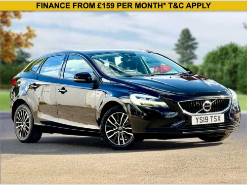Volvo V40  2.0 D2 Momentum Nav Plus Hatchback 5dr Diesel Manu