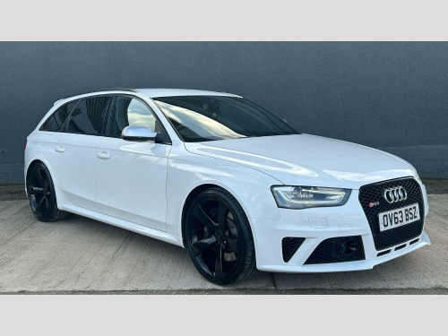 Audi RS4 Saloon  4.2 FSI V8