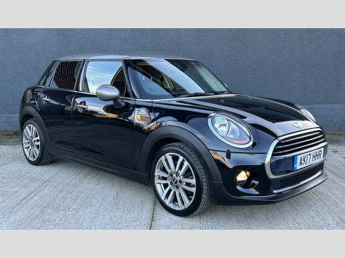 MINI Hatch  1.5 5-Door Hatch Cooper D Seven Edition