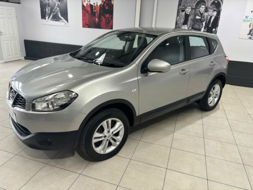 Nissan Qashqai  1.5 dCi Acenta SUV 5dr Diesel Manual 2WD Euro 5 (1