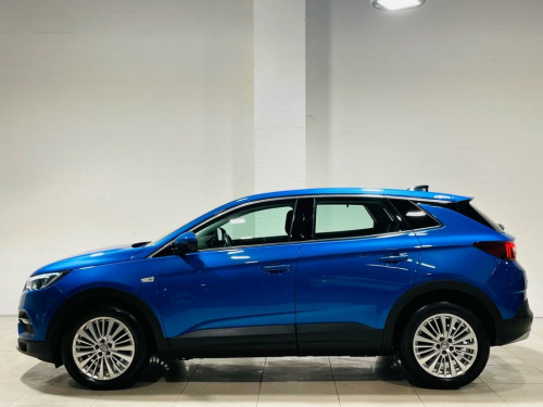 Vauxhall Grandland X  1.2 Turbo Business Edition Nav SUV 5dr Petrol Manu
