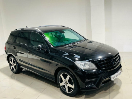 Mercedes-Benz M-Class ML250 2.1 ML250 BlueTEC Sport SUV 5dr Diesel G-Tronic 4W