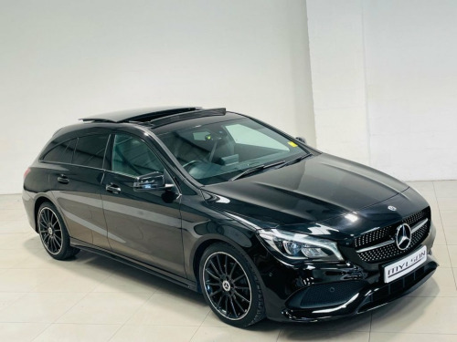 Mercedes-Benz CLA  1.6 CLA200 AMG Line Night Edition (Plus) Shooting 