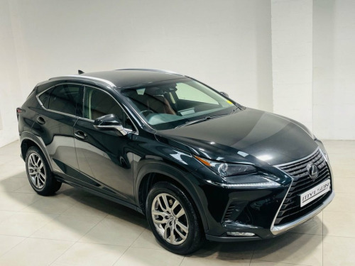 Lexus NX 300h  2.5 2.5 300h Luxury SUV 5dr Petrol Hybrid E-CVT 4W