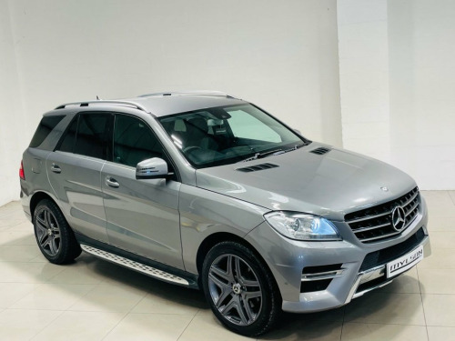 Mercedes-Benz M-Class ML250 2.1 ML250 BlueTEC AMG Sport SUV 5dr Diesel G-Troni