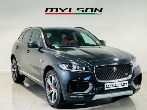 Jaguar F-PACE  3.0 D300 V6 S SUV 5dr Diesel Auto AWD Euro 6 (s/s)