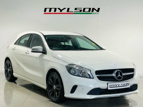 Mercedes-Benz A-Class  1.5 A180d Sport (Executive) Hatchback 5dr Diesel M