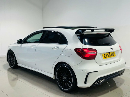 Mercedes-Benz A-Class  1.5 A180d AMG Line (Premium Plus) Hatchback 5dr Di 
