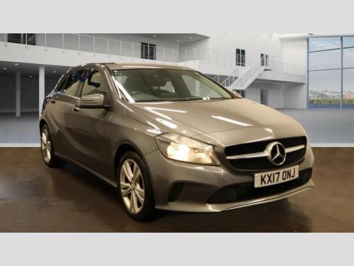 Mercedes-Benz A-Class  1.5 A180d Sport (Executive) Hatchback 5dr Diesel M