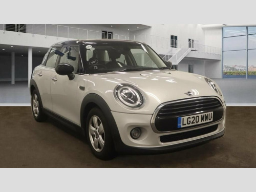 MINI Hatch  1.5 Cooper Classic Hatchback 5dr Petrol Manual Eur