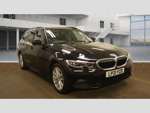 BMW 3 Series  2.0 330e 12kWh SE Pro Touring 5dr Petrol Plug-in H