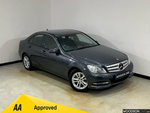 Mercedes-Benz C-Class C220 2.1 C220 CDI Executive SE Saloon 4dr Diesel G-Tron