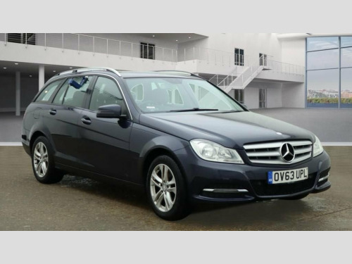 Mercedes-Benz C-Class C220 2.1 C220 CDI Executive SE Estate 5dr Diesel G-Tron