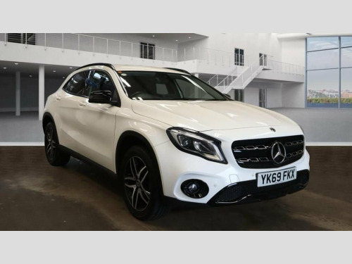Mercedes-Benz GLA-Class GLA180 1.6 GLA180 GPF Urban Edition SUV 5dr Petrol 7G-DCT