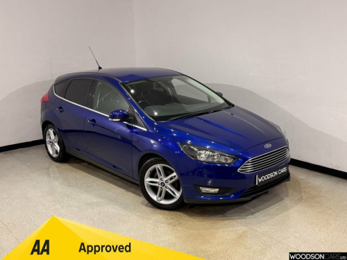 Ford Focus  1.0T EcoBoost Zetec Hatchback 5dr Petrol Manual Eu