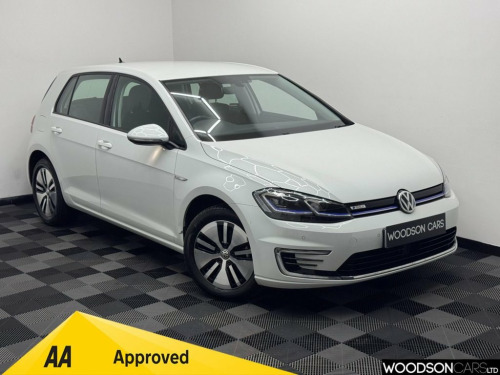 Volkswagen Golf  35.8kWh e-Golf Hatchback 5dr Electric Auto (136 ps
