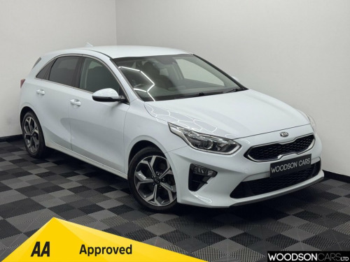 Kia ceed  1.5 T-GDi 3 Hatchback 5dr Petrol DCT Euro 6 (s/s)