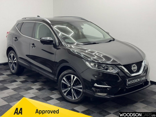 Nissan Qashqai  1.3 DIG-T N-Connecta SUV 5dr Petrol DCT Auto Euro 