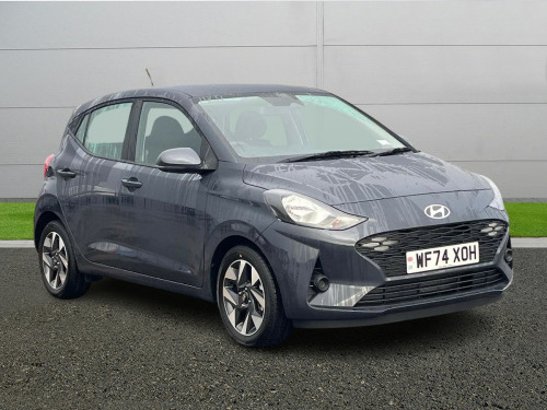 Hyundai i10  Hatchback Advance