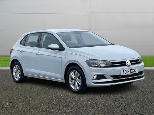 Volkswagen Polo  Hatchback SE