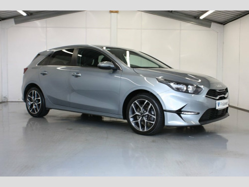 Kia ceed  1.6 CRDI 3 ISG MHEV 5d 135 BHP