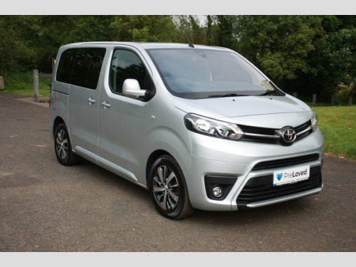 Toyota PROACE Verso  2.0 D-4D L0 FAMILY 5d 148 BHP