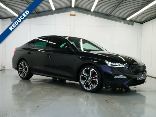Skoda Octavia  2.0 TDI vRS Hatchback 5dr Diesel DSG Euro 6 (s/s) 
