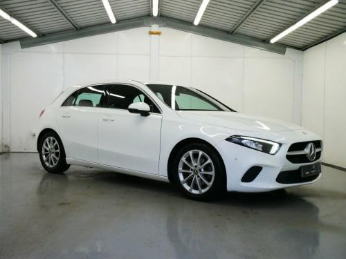 Mercedes-Benz A-Class  1.5 A180d Sport (Executive) Hatchback 5dr Diesel 7