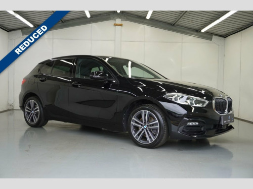 BMW 1 Series  1.5 118i Sport (LCP) Hatchback 5dr Petrol DCT Euro