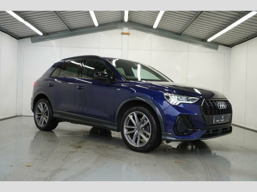 Audi Q3  2.0 TDI 35 Black Edition SUV 5dr Diesel Manual Eur