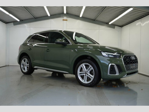 Audi Q5  2.0 TDI 40 S line SUV 5dr Diesel S Tronic quattro 