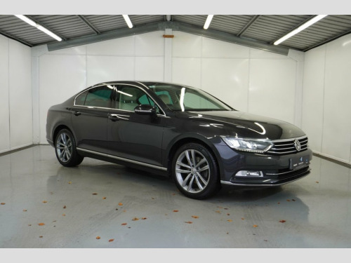 Volkswagen Passat  2.0 TDI GT Saloon 4dr Diesel Manual Euro 6 (s/s) ( 