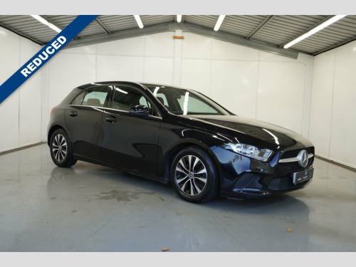 Mercedes-Benz A-Class  2.0 A180d SE Hatchback 5dr Diesel 8G-DCT Euro 6 (s 