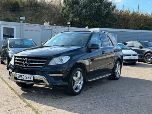 Mercedes-Benz M-Class ML350 3.0 ML350 V6 BlueTEC AMG Sport SUV 5dr Diesel G-Tr
