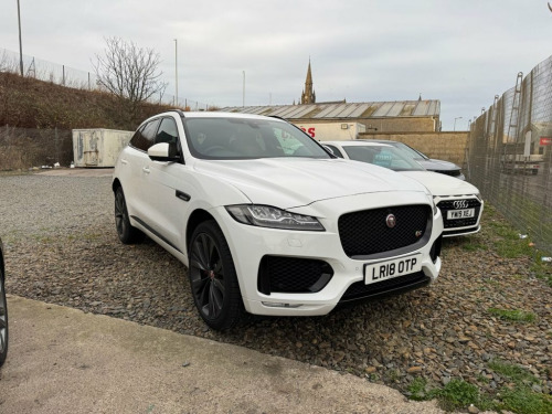 Jaguar F-PACE  3.0 D300 V6 S SUV 5dr Diesel Auto AWD Euro 6 (s/s)