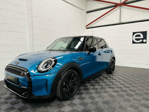 MINI Hatch  2.0 COOPER S EXCLUSIVE 5d 176 BHP ****AA Inspected