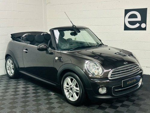 MINI Convertible  1.6 Cooper Convertible 2dr Petrol Manual Euro 6 (s