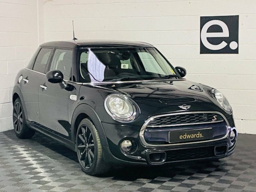 MINI Hatch  2.0 Cooper S Hatchback 5dr Petrol Manual Euro 6 (s