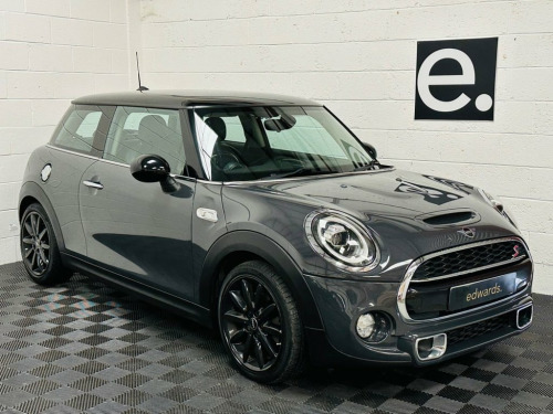 MINI Hatch  2.0 Cooper S Exclusive Hatchback 3dr Petrol Steptr