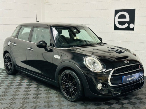 MINI Hatch  2.0 Cooper S Hatchback 5dr Petrol Auto Euro 6 (s/s